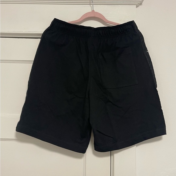NWT Men’s Size Medium Champion Drawstring Striped Logo Print Jersey Shorts Black - Picture 8 of 12